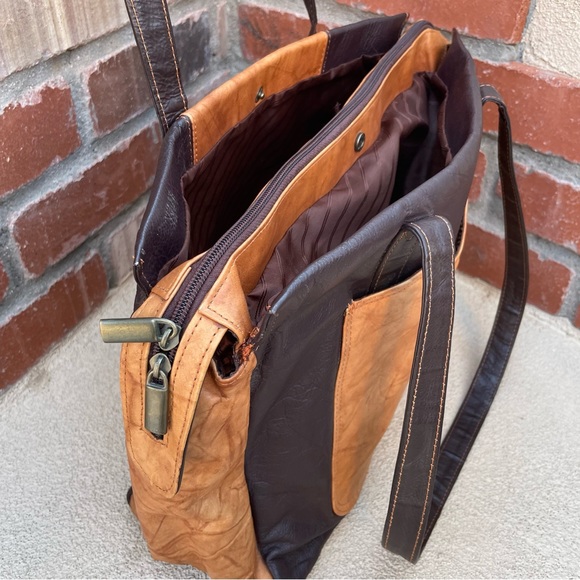 Unique Soft Leather 2-Tone Mushroom Shoulder/Tote/Bag with nature scarf/wrap - Picture 7 of 12